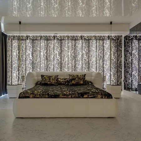 Grand Supreme Jacuzzi By Liuksai Klaipėda