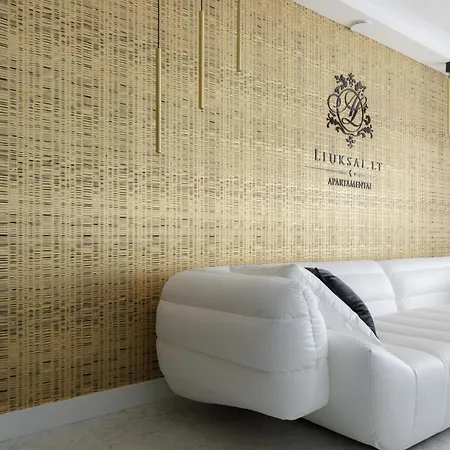 Grand Supreme Jacuzzi By Liuksai