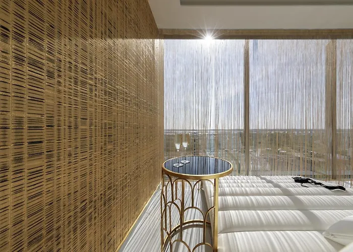 Grand Supreme Jacuzzi By Liuksai *