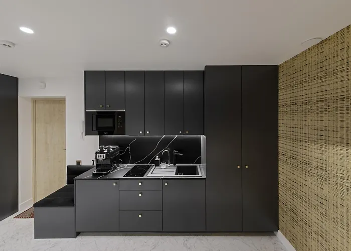 Grand Supreme Jacuzzi By Liuksai